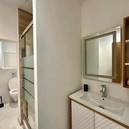 Le Graoully Apartment